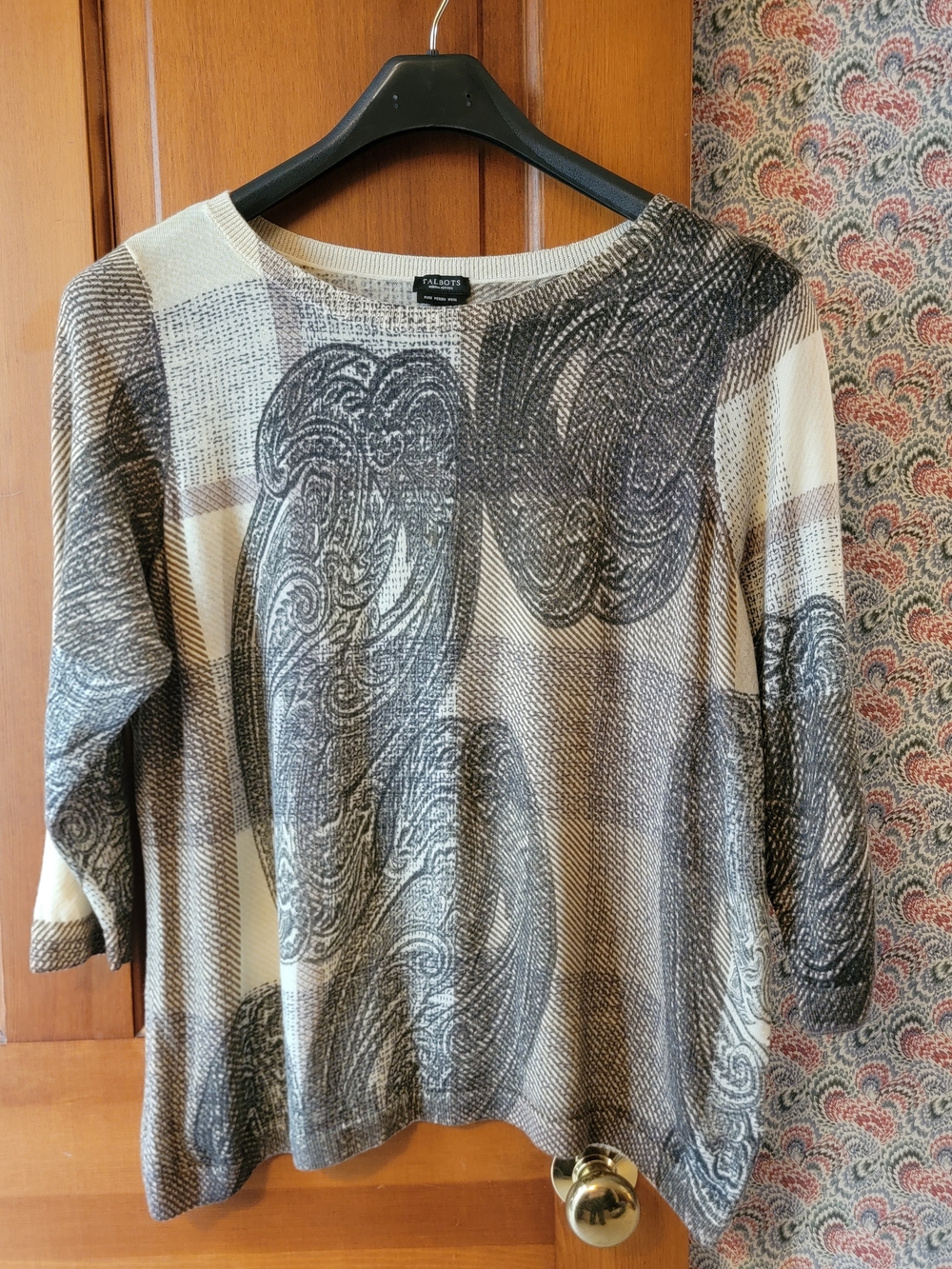 Talbots Woman Petites 2XP 100% Merino Wool Sweater Plaid Paisley Neutral Light